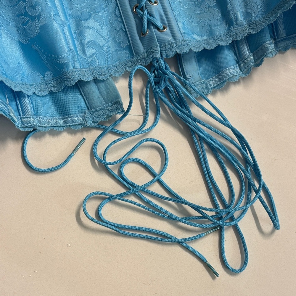 Frederick's of Hollywood Y2K Sky Blue Lace Corset - Picture 3 of 10